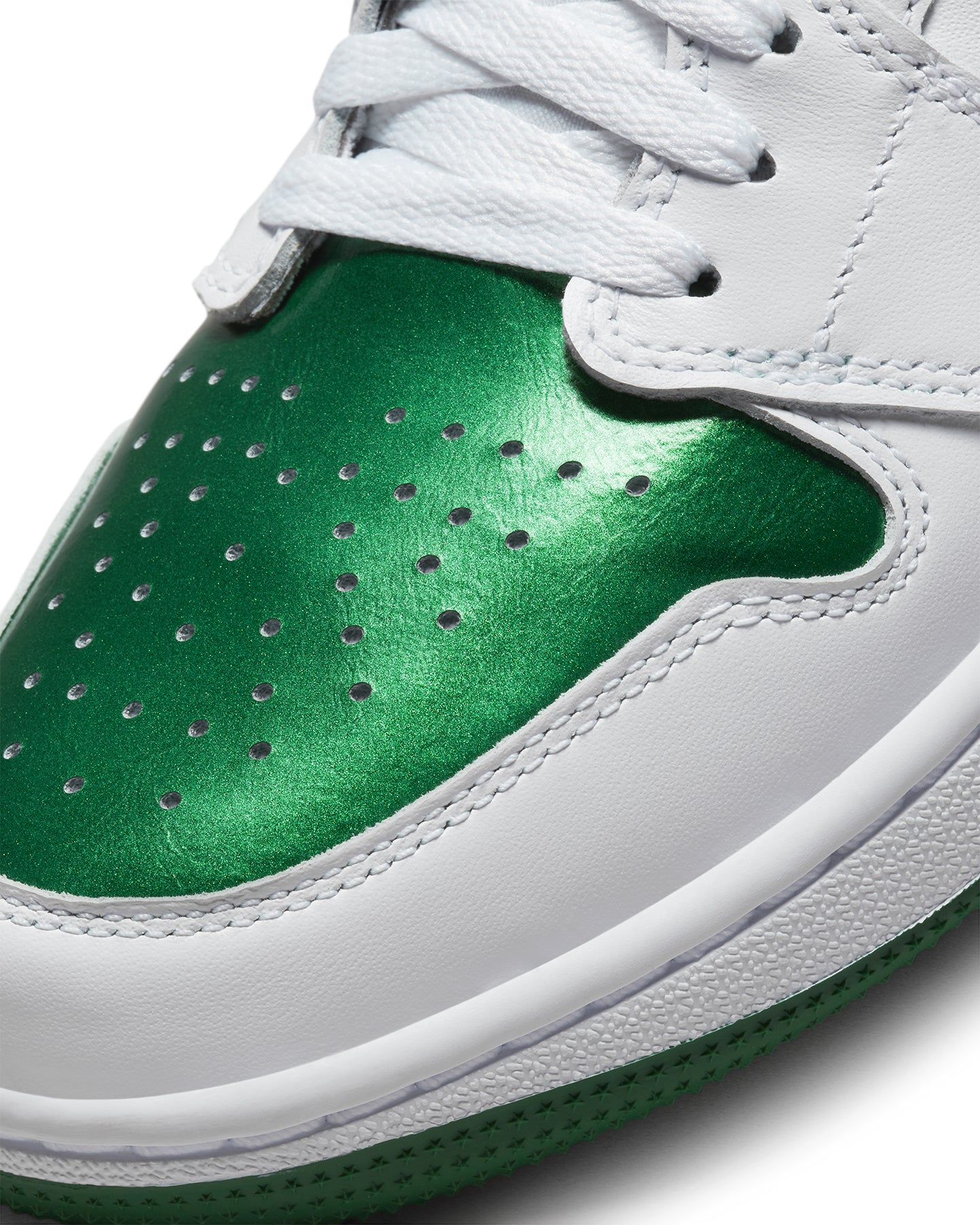 Jordan 1 Green Shoes.